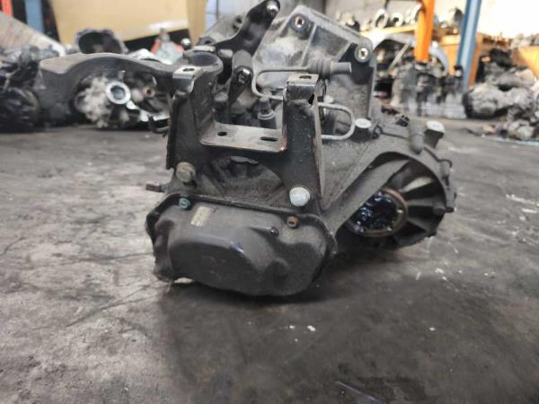 BOITE DE VITESSE MANUEL VW / SEAT / SKODA 1.2 CC - Vue 4